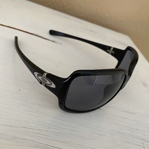 Women’s Authentic Oakley Sunglasses